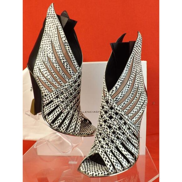 NIB BALENCIAGA MULTI COLOR PYTHON WOVEN WINGS SCULPTURE HEELS PUMPS 41 $3K - Picture 4 of 12